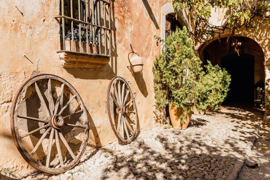 Villa Catalina Aka Villa Almanita Sant Pere De Ribes Exterior photo